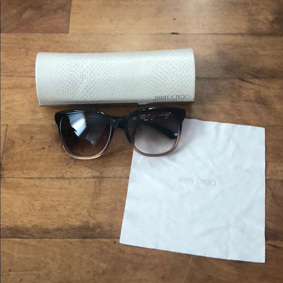 Jimmy Choo Accessories - Jimmy Choo sunglasses 🕶